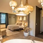 호텔 Boutique Bed&bos 4*